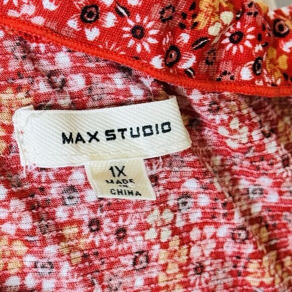 Max Studio Womens Plus Sz 1X Ruffle Neck Top Red White Floral Long Sleeve BOHO - Picture 10 of 15